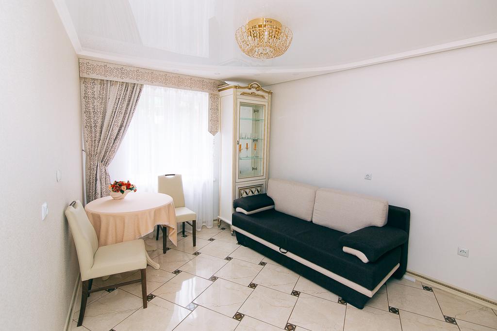 Vip Apartmen Суми Екстер'єр фото